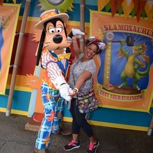 Meet your Posher, Nicky